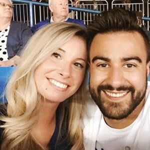 Meet your Posher, Eva